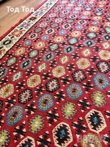 Чипровски килим Бомбичките , снимка 7 - Килими - 54313245