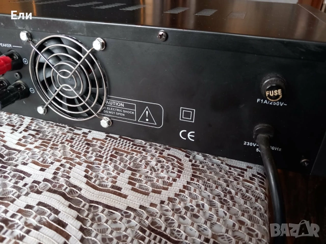 HI-FI Караоке усилвател, снимка 10 - Ресийвъри, усилватели, смесителни пултове - 53897417