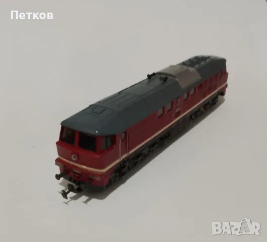 Дизелов локомтив BR-130 мащаб H0, снимка 3 - Колекции - 55994195