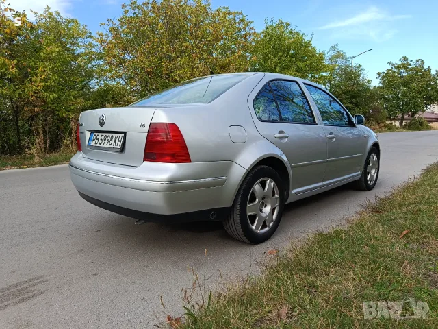 VW Bora 1.6i газ, снимка 4 - Автомобили и джипове - 56451859