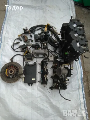 Продавам извънбордов д-л TOHATSU-40HP supra 2002г, за части, внос от Италия , снимка 10 - Воден транспорт - 27690285