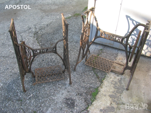 крака - стойка от шевна машина SINGER