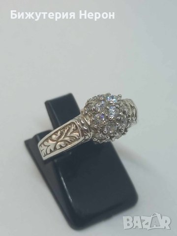 Сребърен пръстен с циркони