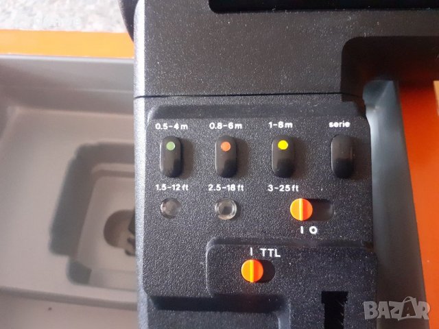 AGFA AGFATRONIC 343 CS грип със светкавица., снимка 9 - Светкавици, студийно осветление - 37371106