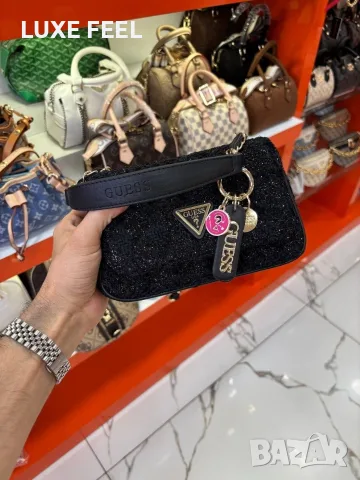 Guess ✨Дамски Чанти , снимка 4 - Чанти - 55952577