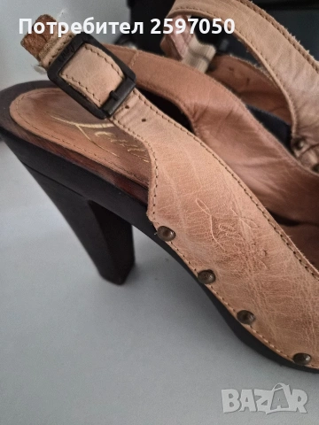 Сандали с дървен ток на Levi's 