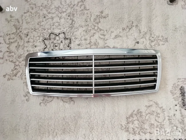Решетка Мерцедес В202 Mercedes W202 , снимка 2 - Части - 56360236
