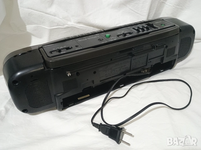 Радиокасетофон SANYO MW 717 AM/FM Stereo Boombox, снимка 3 - Радиокасетофони, транзистори - 52778586