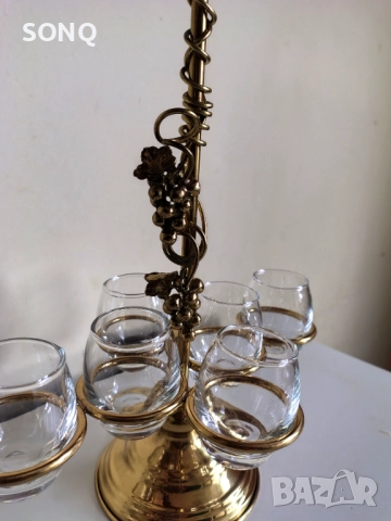 Страхотен Сервиз За Ракийка На Стойка, снимка 3 - Сервизи - 51790699