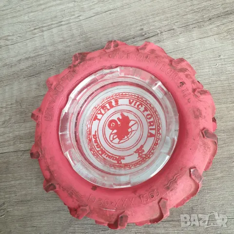 Стъкло-ретро колекция-пепелник VICTORIA 1969 година, снимка 6 - Колекции - 49560779