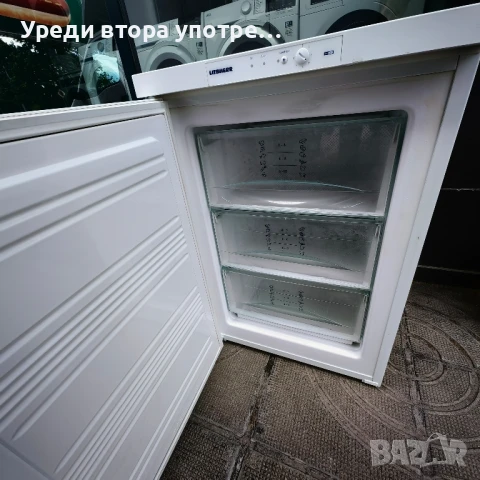 Малък фризер Lebherr, снимка 2 - Фризери - 50502194