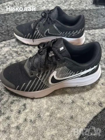 Черни маратонки Nike-41 размер, снимка 3 - Маратонки - 56246989