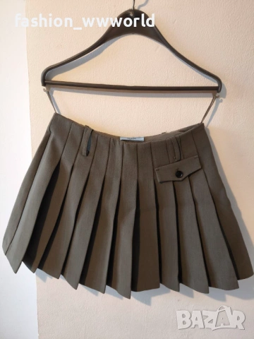 Налична пола  Prada M/L реплика, снимка 3 - Поли - 53306596