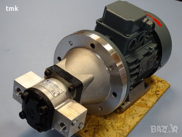 хидравличен агрегат (хидравлична помпа 250Bar, ел.двигател 0.37kW), снимка 4 - Други машини и части - 37305376