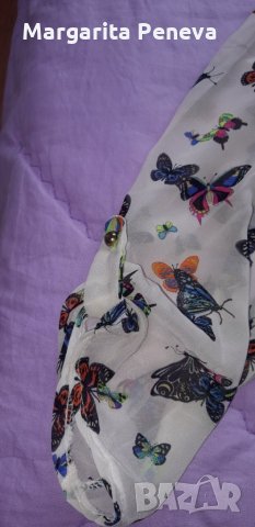 Нежна блузка с пеперуди, снимка 3 - Туники - 30443111