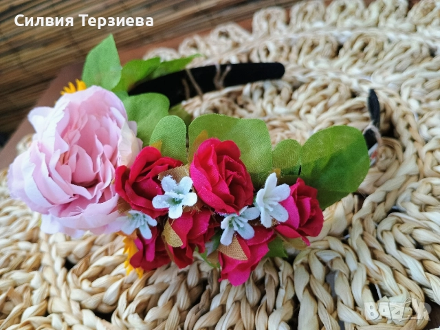 Етно диадема с изкуствени цветя, снимка 4 - Аксесоари за коса - 51624315