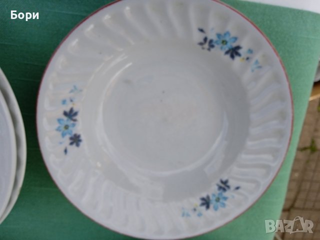 Стар порцелан чинии 12 части, снимка 2 - Чинии - 36615287