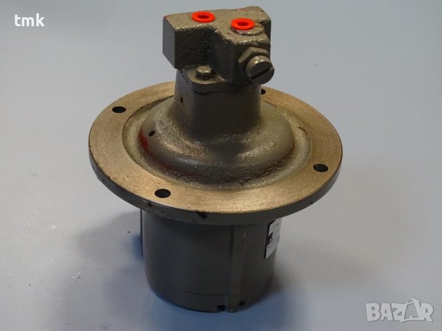 Емулсионна помпа MEZ Brno 3CZA05X 220/380V emulsion pump, снимка 10 - Резервни части за машини - 42889394