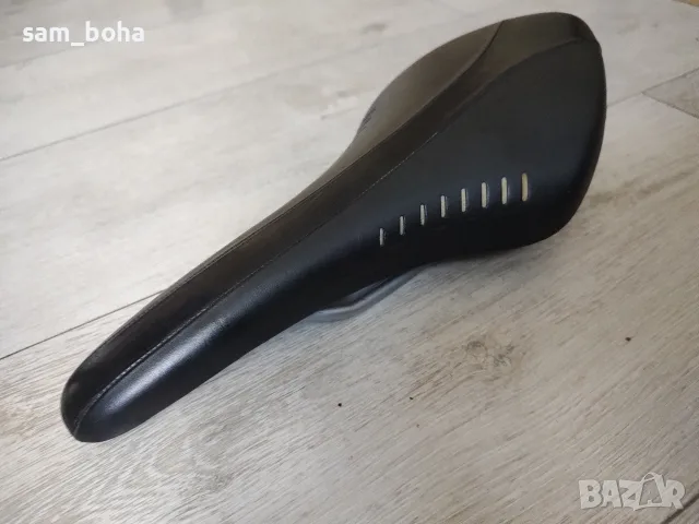Седалка Fizik Arione