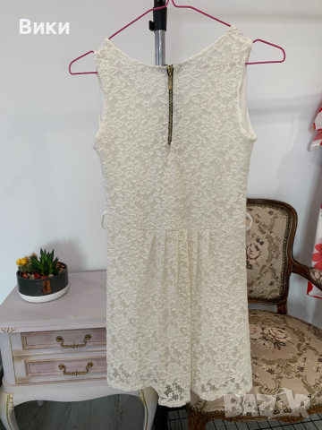 Бяла рокля в размер XS, снимка 12 - Рокли - 44635055