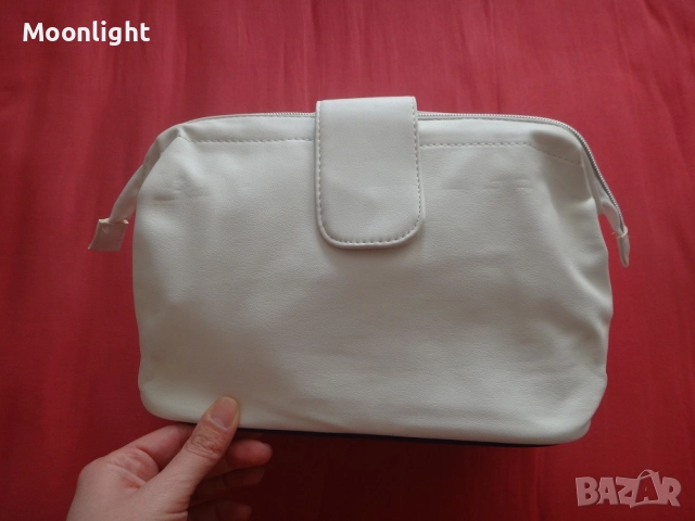 Нови козметични, тоалетни несесери за гримове или друго, снимка 12 - Чанти - 52639439