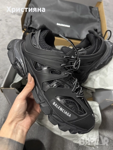 Balenciaga Track Black