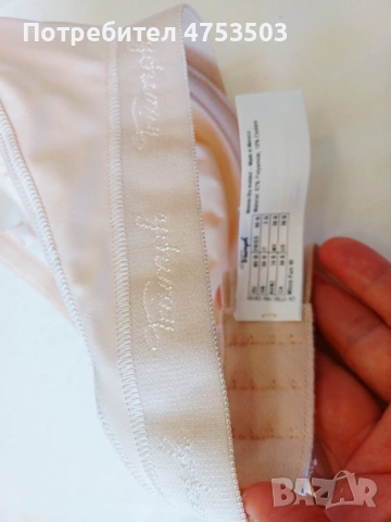 Сутиени Triumph  80 B, снимка 3 - Бельо - 54338915