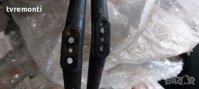 крачета за телевизор Crown модел 32D19AWS, снимка 2 - Стойки, 3D очила, аксесоари - 42092005