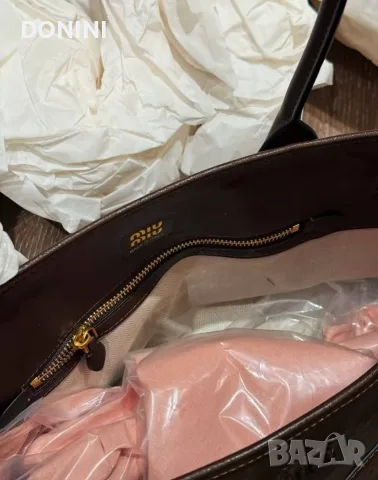 Miu Miu Belair Дамска чанта, кожа, снимка 6 - Чанти - 55930754