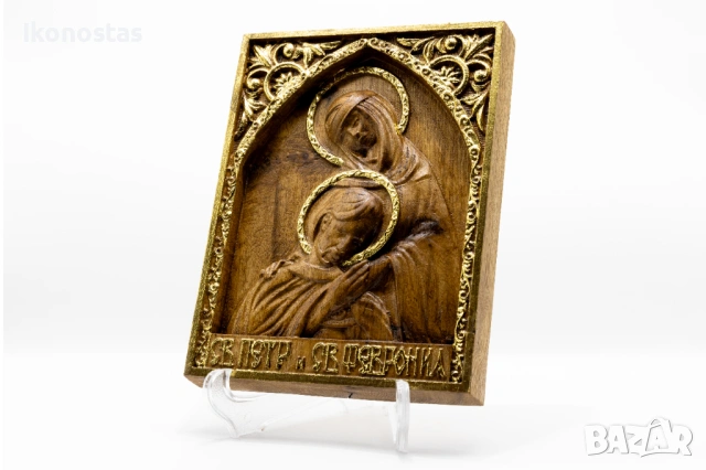 Позлатена релефна икона на Свети Петър и Света Феврония от дъб, снимка 3 - Икони - 53224188