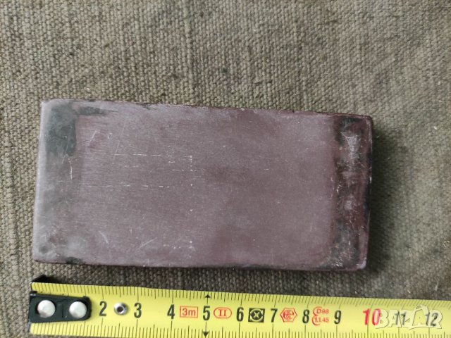 Продавам стар камък за точене /брус   11 мм- дебелина   50 мм - ширина   100 мм -дължина, снимка 4 - Оборудване и аксесоари за оръжия - 33703210