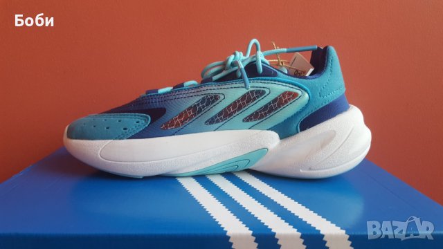 Adidas Ozelia - дамски маратонки, снимка 4 - Маратонки - 37279588