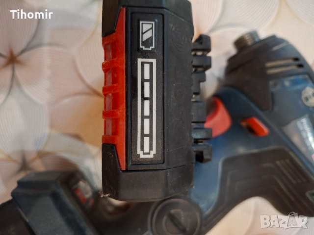 Винтоверт BOSCH GDR 18V-200 C, снимка 13 - Винтоверти - 51535934