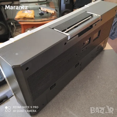 Sanyo 9880LU Boombox , снимка 6 - Радиокасетофони, транзистори - 55786313