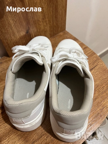 Bershka - Маратонки, снимка 2 - Ежедневни обувки - 53218432