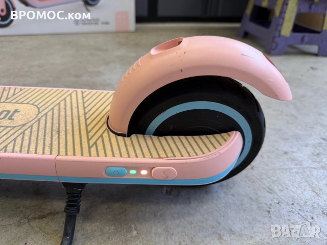 Електрическа тротинетка Segway Ninebot eKick scooter Zing E8, снимка 2 - Велосипеди - 52798855