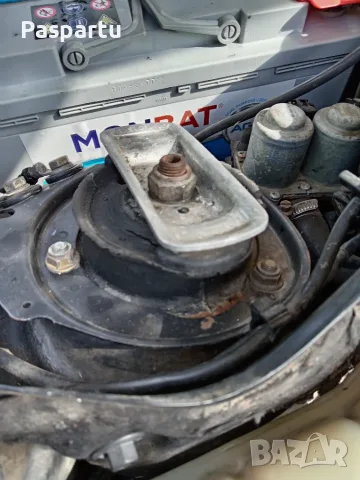 Мерцедес 124 200D, снимка 6 - Автомобили и джипове - 56211099