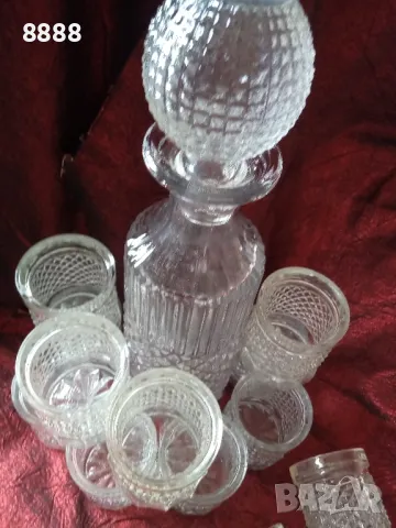 Гарафа с чашки1л.-12бр.чаши