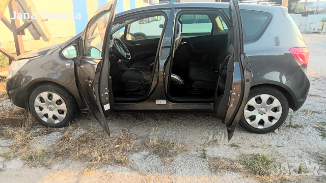 Опел Мерива В 2011г, снимка 4 - Автомобили и джипове - 52368861