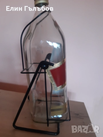 Галон от уиски JOHNNIE WOLKER на люлка, 4.5 литра, снимка 10 - Други стоки за дома - 53008129