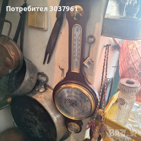 антикварен стенен барометър с термометър, снимка 1