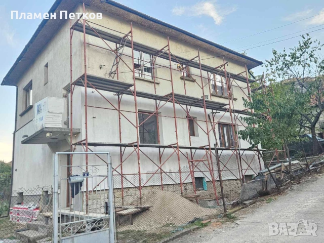 ФАСАДНО РАМКОВО СКЕЛЕ ПОД НАЕМ