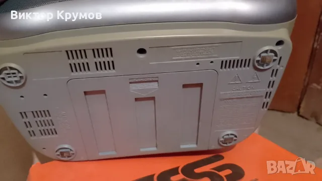 Радио CD-касетофон, снимка 7 - Радиокасетофони, транзистори - 56187067