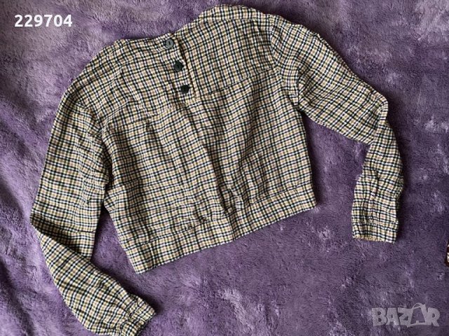 Дамска къса блуза Bershka, снимка 4 - Корсети, бюстиета, топове - 32186400