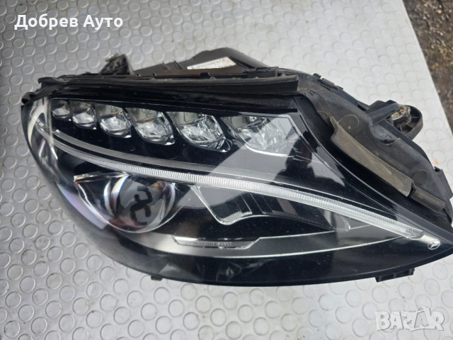 Десен фар за Mercedes C - Class W205   