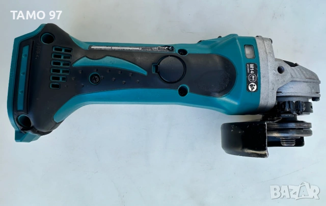 Makita DGA452 - Акумулаторен ъглошлайф 18V, снимка 4 - Ъглошлайфи - 53224004