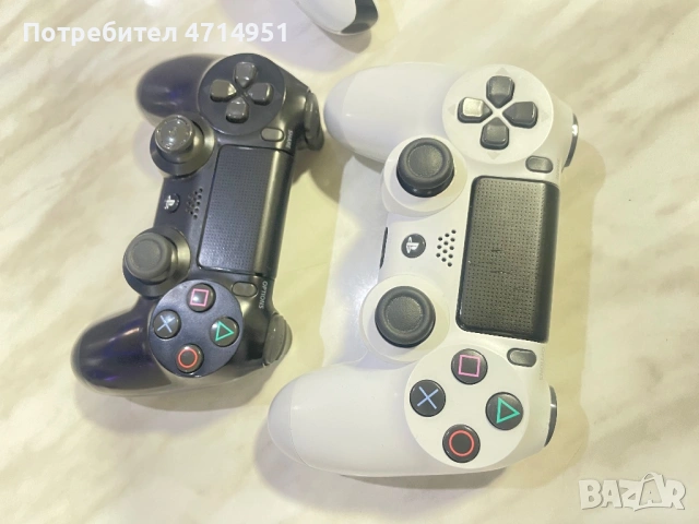 Оригинален джойстик за Ps 4 Pro бял и черен!, снимка 7 - Аксесоари - 53215792