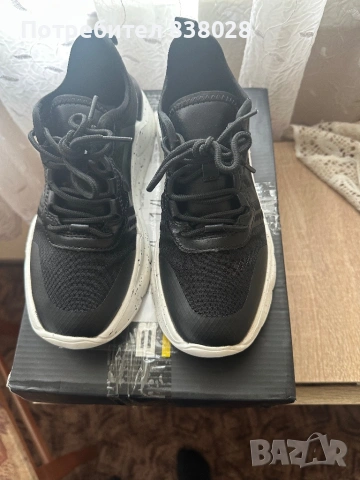 Маратонки Buldozer