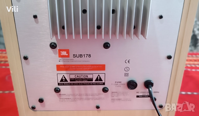 Активен субуфер JBL Sub178, снимка 8 - Тонколони - 51599672