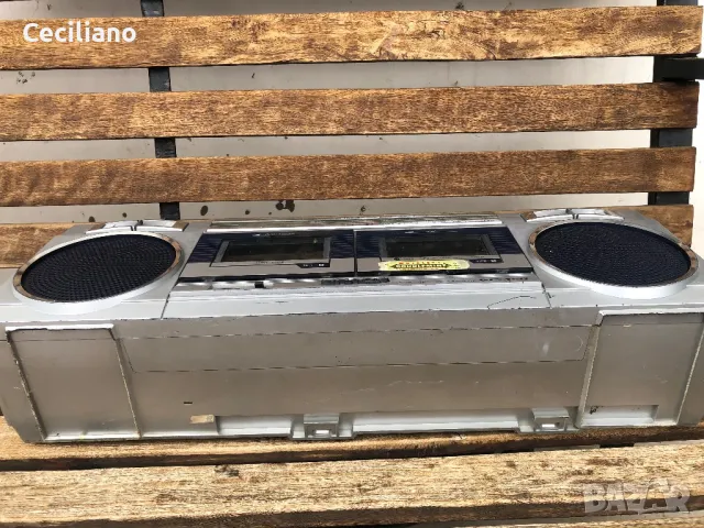 Радиокасетофон Sharp GF 450-за ремонт!, снимка 2 - Радиокасетофони, транзистори - 50165146